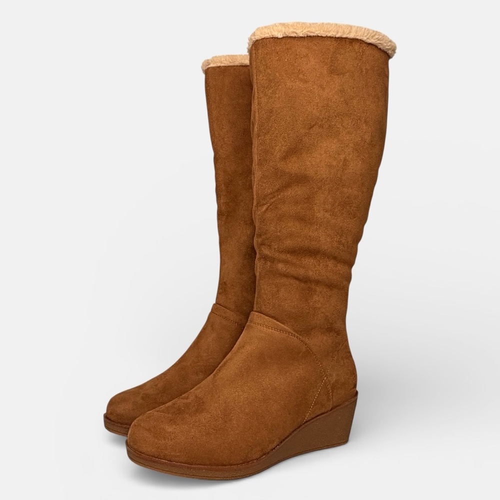 NWT Aerosoles binocular suede shearling wedge boot
